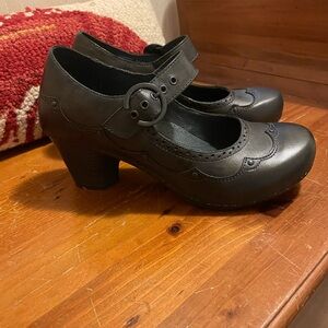 Dansko Nevin size 40